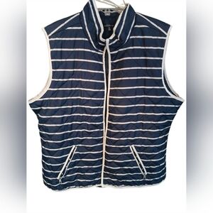 HANNAH women's quilted vest in blue and white stripes with a full zip closure XL